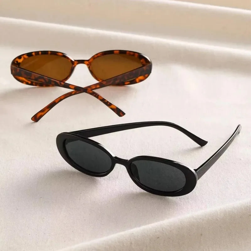 Vintage Oval™ Small-Frame Sunglasses - Trend Vibes